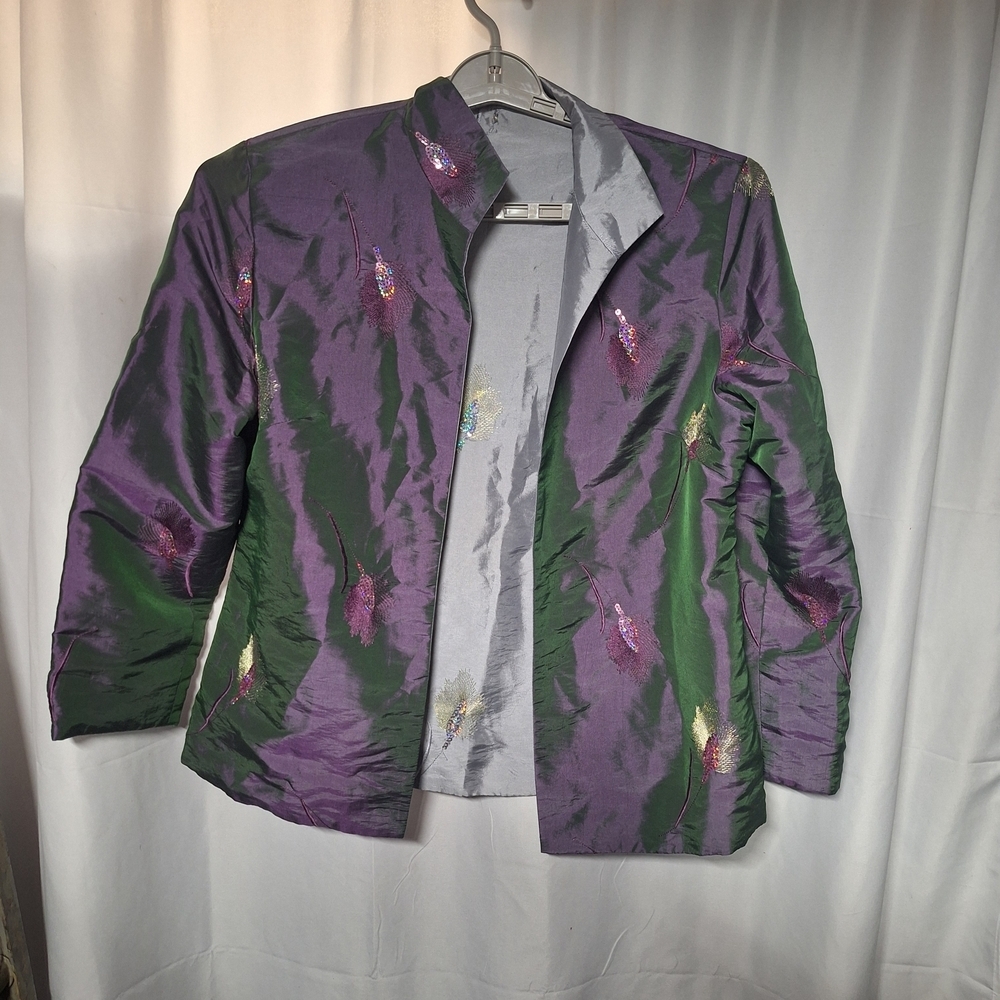 Floral Embroidered Women's Reversible  Cardigan Jacket